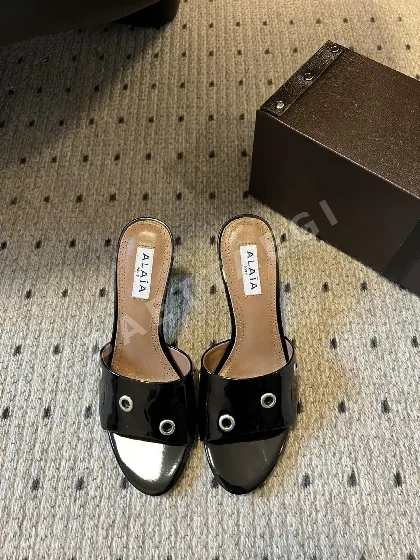 알라이아 스틸레토 샌들 120672