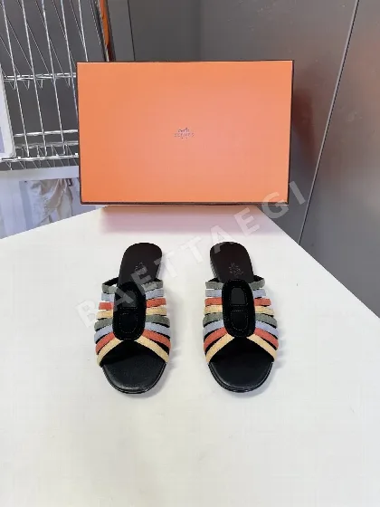에르메스 노리아 샌들 146795