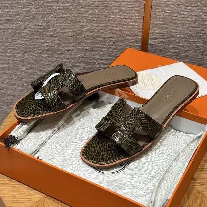 에르메스 오란 샌들 140993