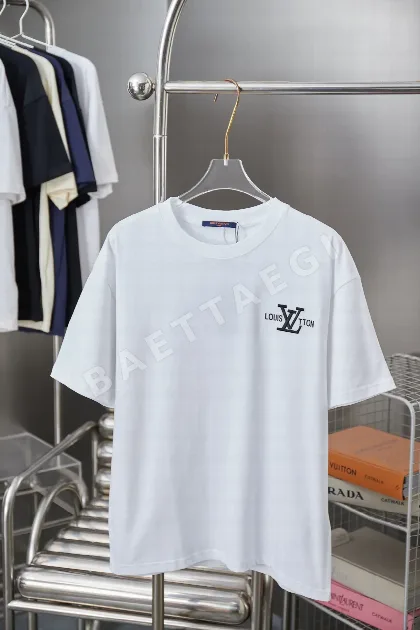루이비통 LV 자수 남여공용 반팔 티셔츠 48764