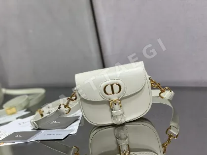 디올 보비 새들 숄더백 196910