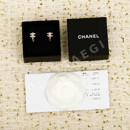 샤넬 케이블 더블 C 스몰 후프 귀걸이 69047