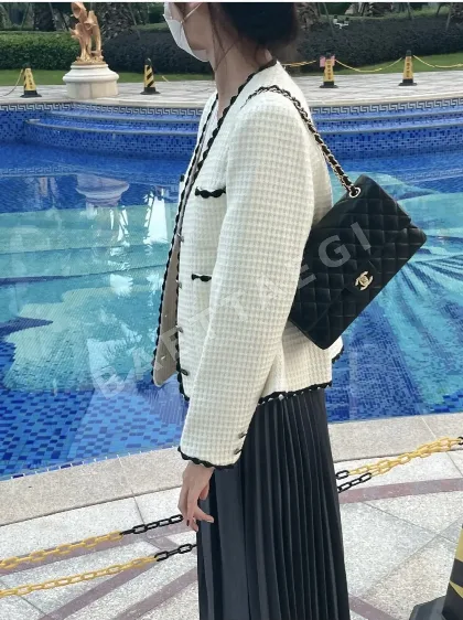 샤넬 클래식 플랩 블랙 램스킨 가방 34503