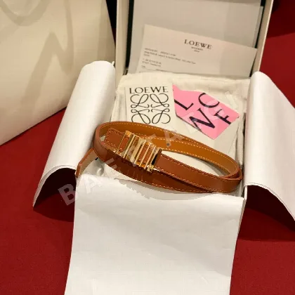 로에베 기하학 무늬 소가죽 여성용 벨트 174979