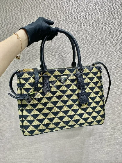 프라다 33 cm 가방 188930