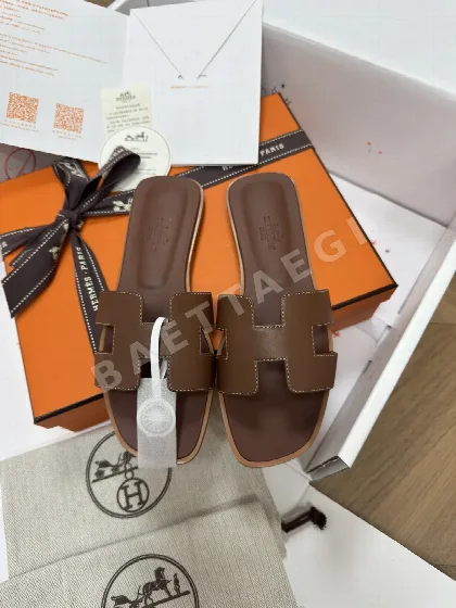 에르메스 오란 박스 카프스킨 샌들 88955