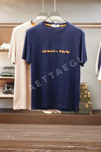 에르메스 남성 크루넥 반팔 티셔츠 156392