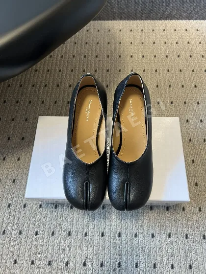 마르지엘라 스플릿 토 청키 힐 하이힐 신발 9324
