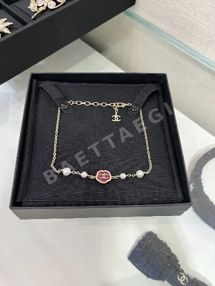 샤넬 25A 골드 더블 C 레드 에나멜 진주 목걸이 153842