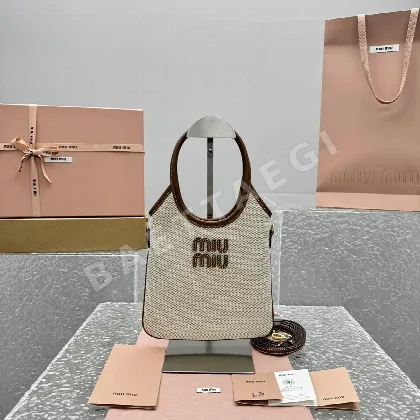 미우미우 미니 캔버스 토트 숄더백 68395