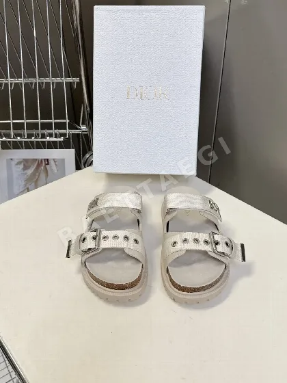 디올 더블 버클 플랫폼 샌들 98409