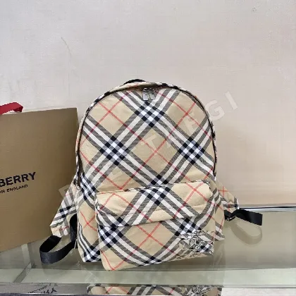 버버리 격자무늬 백팩 40051