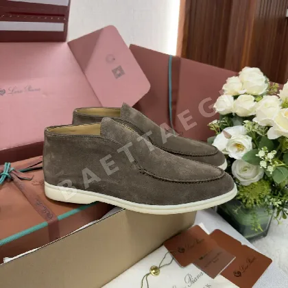 로로피아나 오픈워크 화이트 하이탑 로퍼 남성 신발 89003