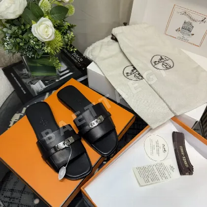 에르메스 줄리아 슬리퍼 94224