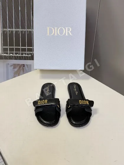 디올 클래식 벨크로 샌들 104983