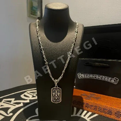 크롬하츠 크로스 스퀘어 펜던트 목걸이 62308