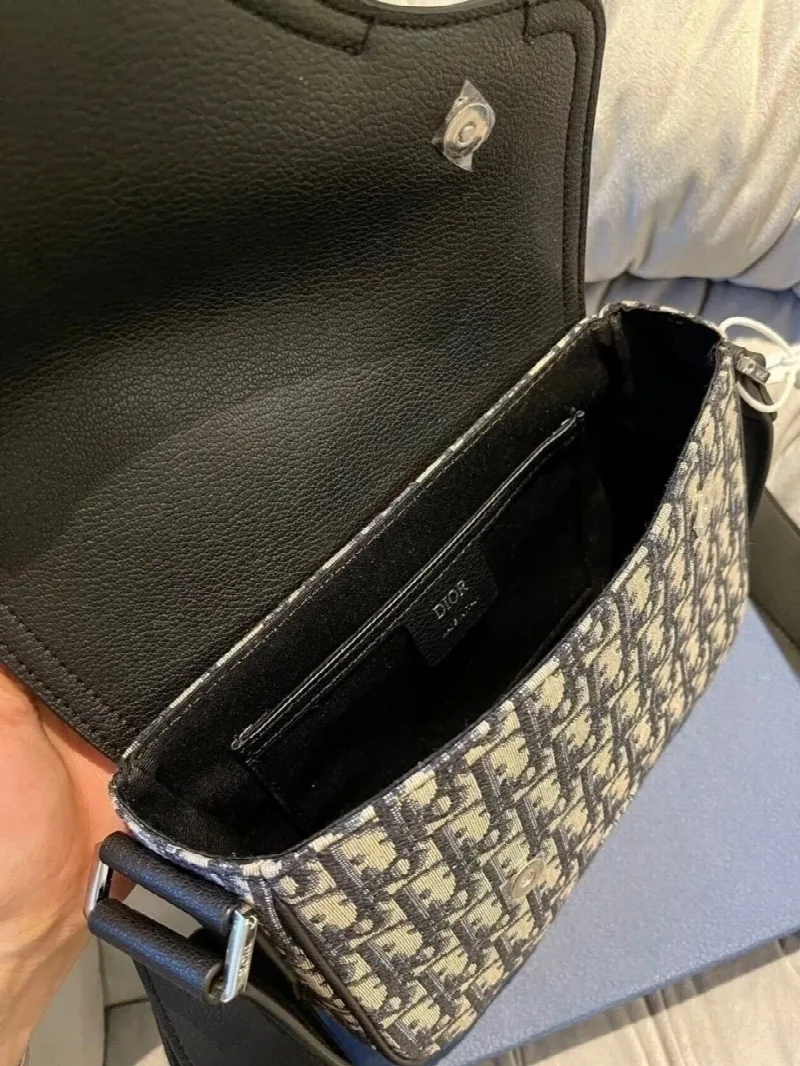 디올 새들 메신져백 이미지 2