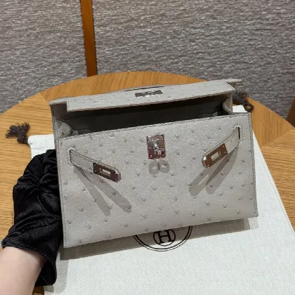 에르메스 켈리 펄 그레이 타조 가죽 클러치 가방 18254