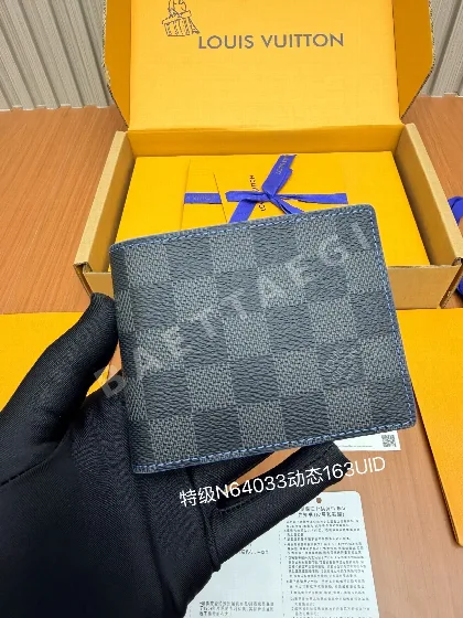루이비통 올 스틸 지갑 21522