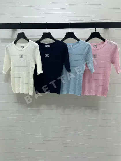 샤넬 투각 더블 C 로고 울 니트 반팔 탑 103751