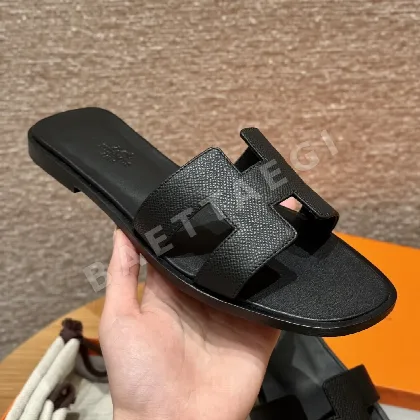 에르메스 오란 샌들 117571