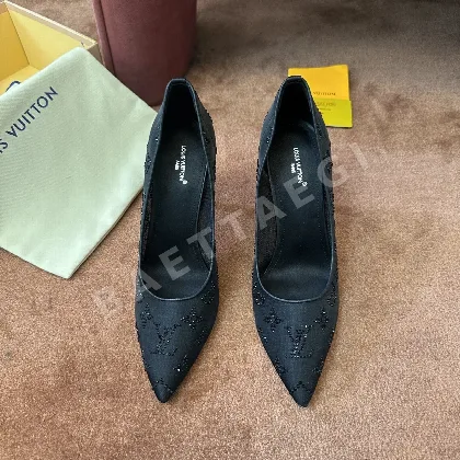 루이비통 샌들 116129