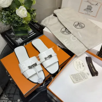 에르메스 줄리아 슬리퍼 94223