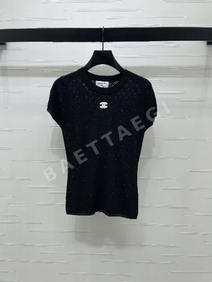 샤넬 하트 펀칭 반팔 니트 탑 103623