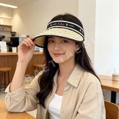 샤넬 진주 장식 오픈 탑 캡 185497