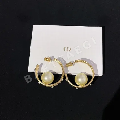 디올 D 오픈워크 비즈 귀걸이 60508
