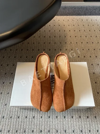 마르지엘라 갈라진 앞코 청키 힐 뮬 129569