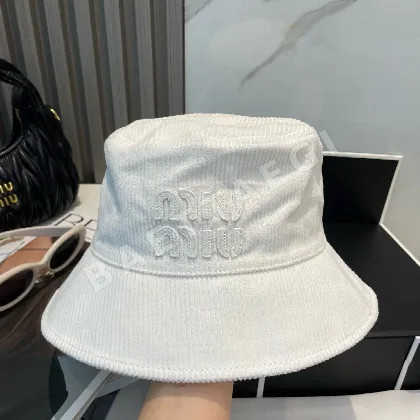 미우미우 코듀로이 피셔맨 캡 81325