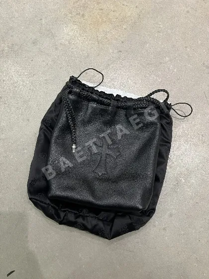 크롬하츠 가방 112707