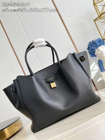 루이비통 M26338 블랙 반듀름 가방