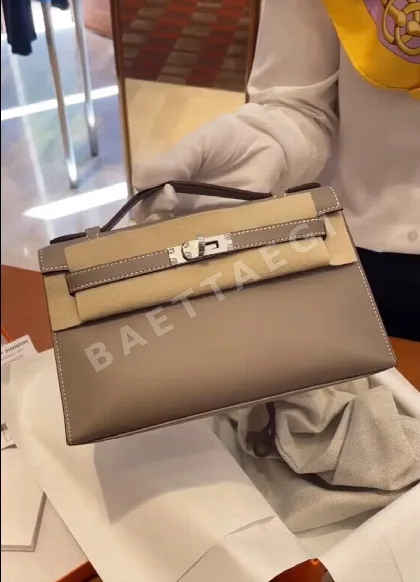 에르메스 켈리 포쉐트 가방 133142