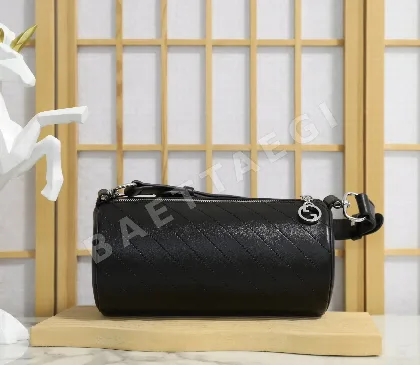구찌 블론디 실린더 백 가방 760169