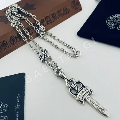 크롬하츠 레트로 소드 펜던트 목걸이 127259