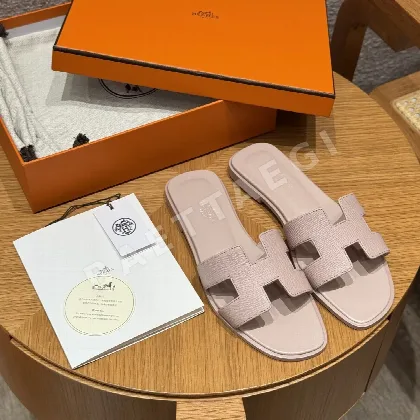 에르메스 오란 샌들 117511