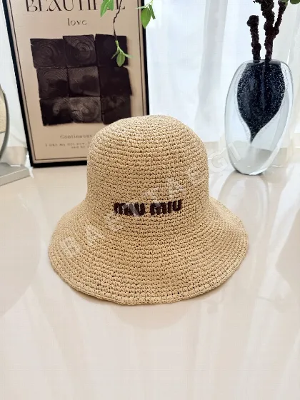 미우미우 밀짚 어부 모자 80778
