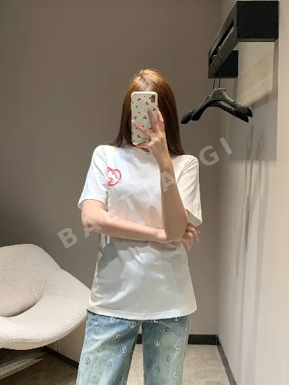 구찌 더블 G 프린트 여성 크루넥 반팔 티셔츠