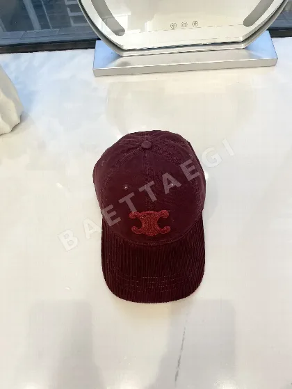 셀린느 패치워크 자수 엠블럼 야구모자 83590