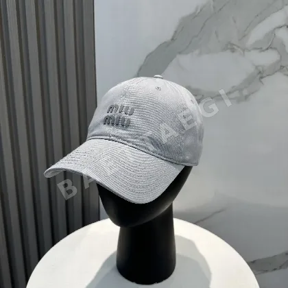미우미우 베이스볼 캡 185822