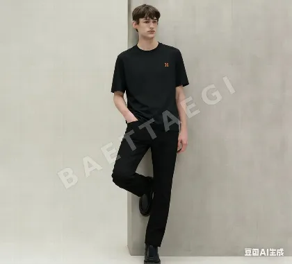 에르메스 남성 라운드넥 반팔 티셔츠 49462