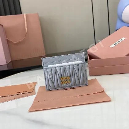 미우미우 지갑 23742