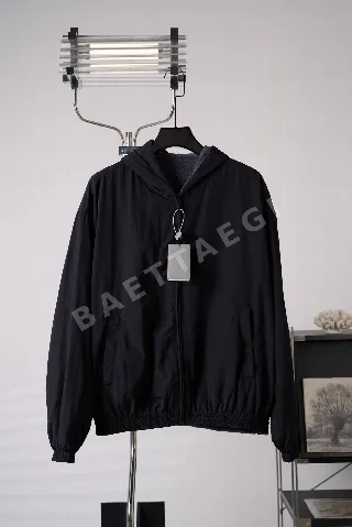발렌시아가 필기체 자수 플리스 리버시블 남성 자켓 208638