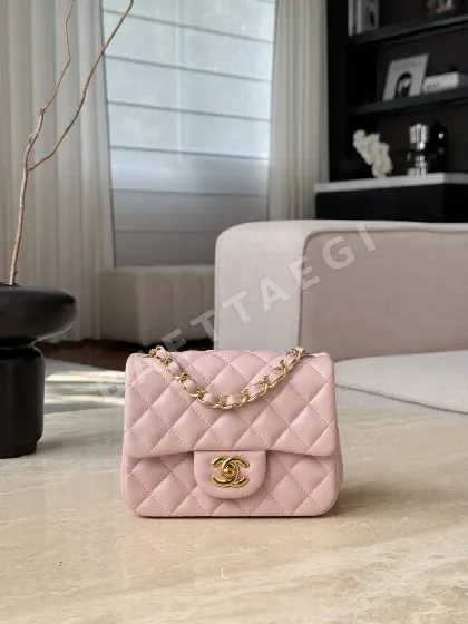샤넬 벚꽃 핑크 램스킨 퀼팅 체인 숄더백 33931