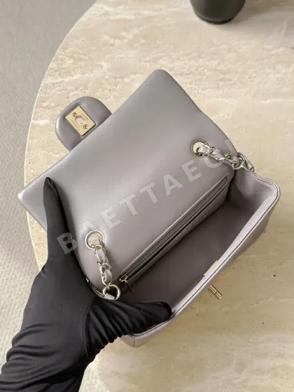 샤넬 도브 그레이 연금장 가방 33485