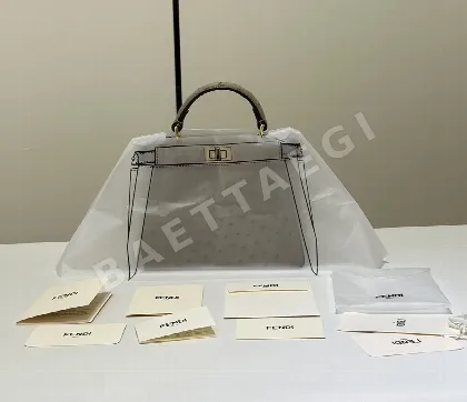 펜디 아코디언 주름 타조 가죽 핸드백 66801