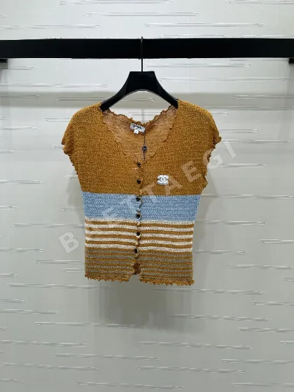 샤넬 프릴 스트라이프 니트 여성 반팔 탑 103767