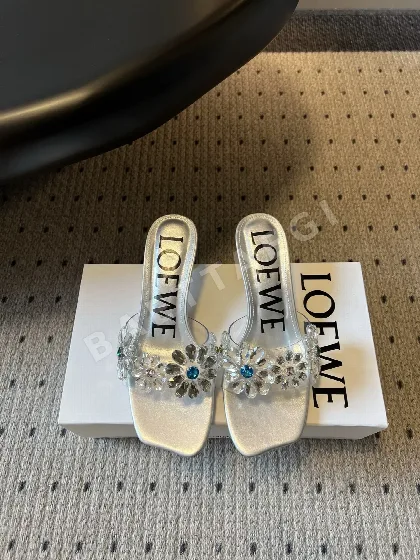 로에베 라인스톤 투명 스퀘어 토 슬링백 샌들 99404